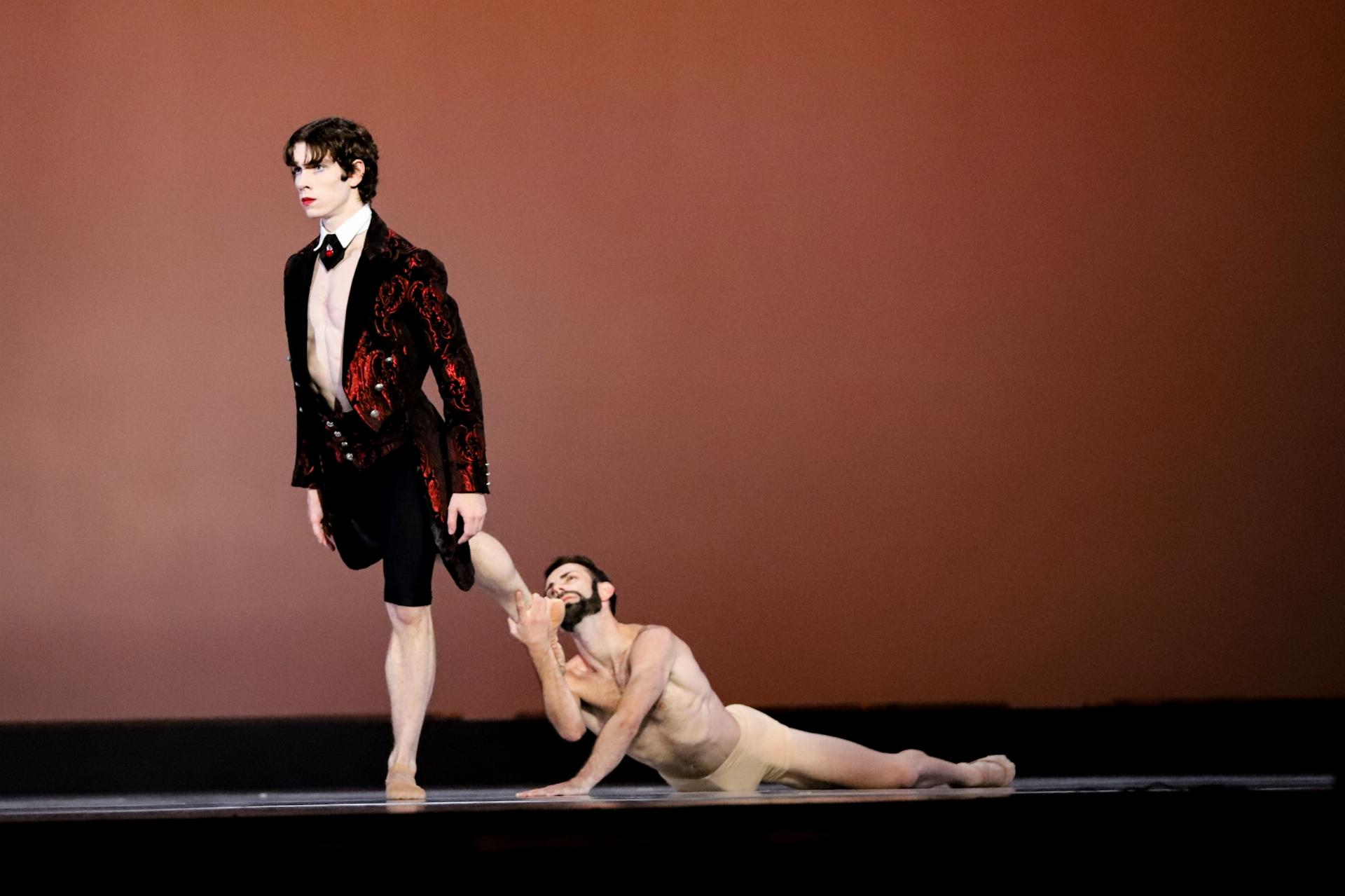 DRACULA Jacksonville Ballet